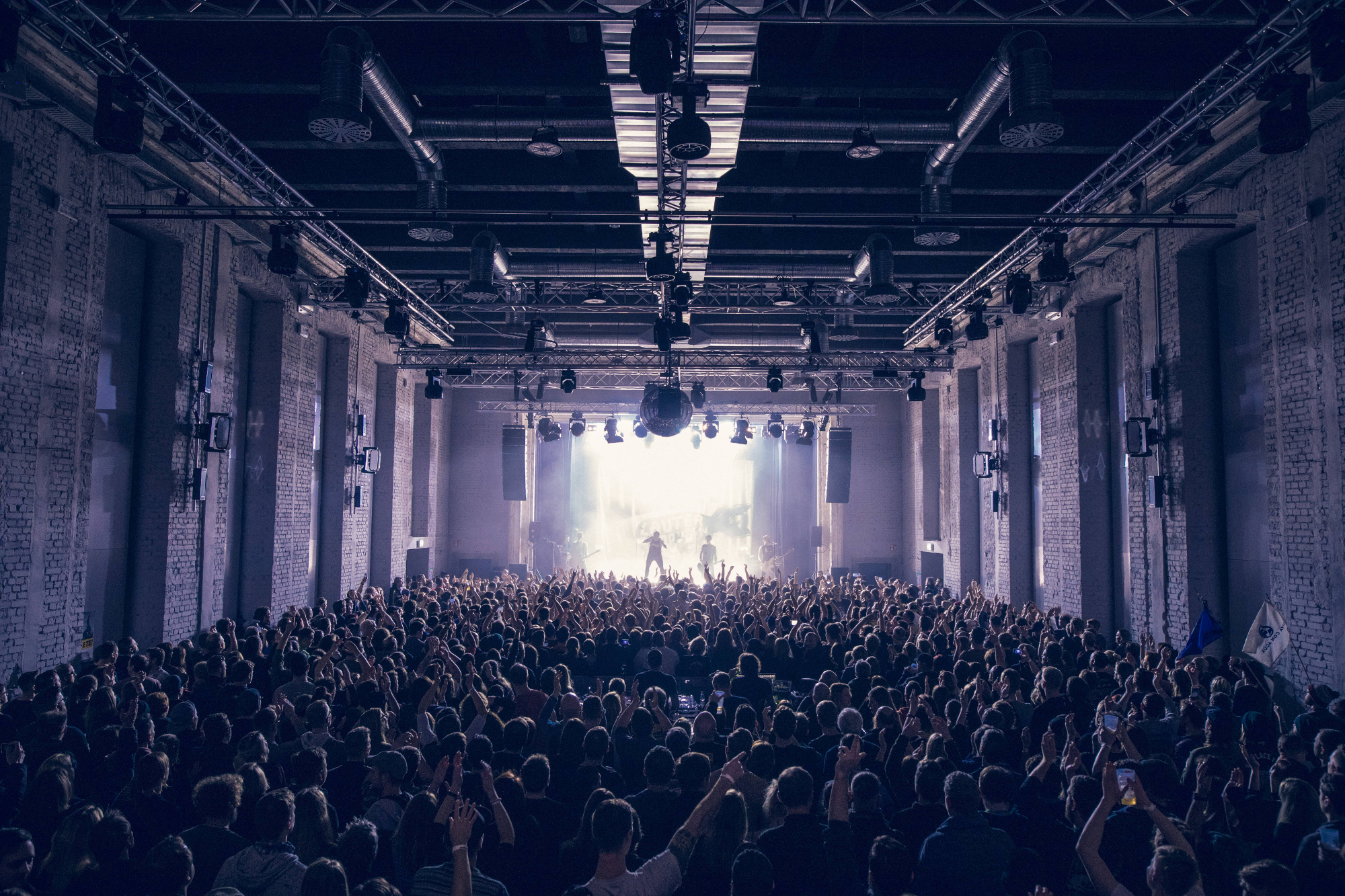 19 Z Bau Grosser Saal Donots Simeon Johnke Website 3