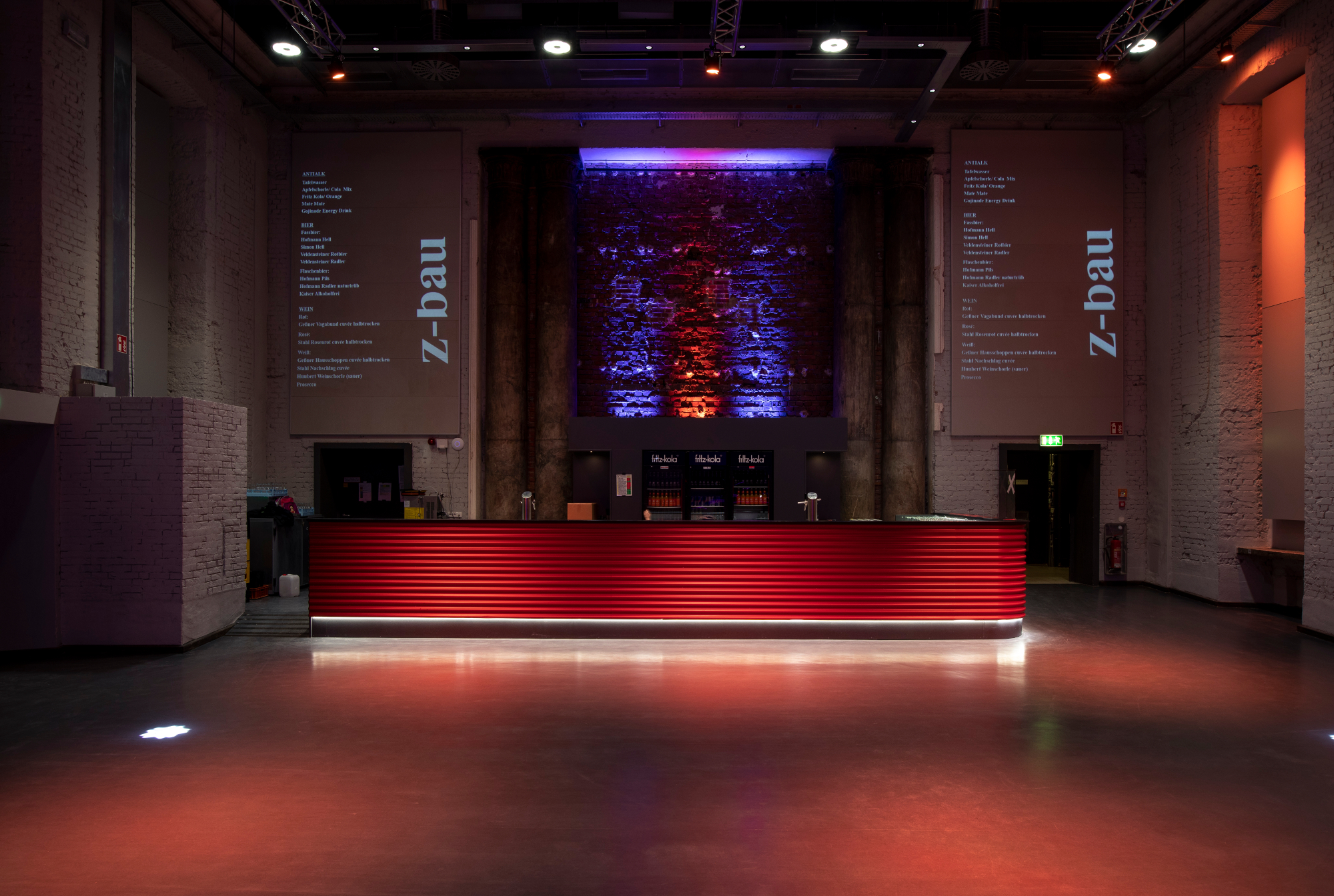 20190213 Saal Bar Frontal Beleuchtet Fotograf Simeon Johnke 49 2000x1640