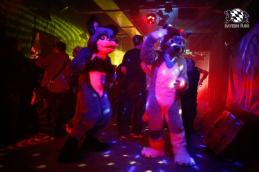 BFD2 0021 von Miu Luna