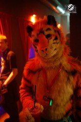 BFD2 0027 von Miu Luna