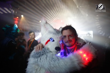 BFD2 0044 von Miu Luna