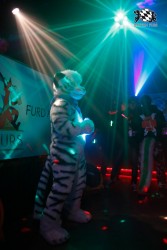 BFD2 0252 von Miu Luna