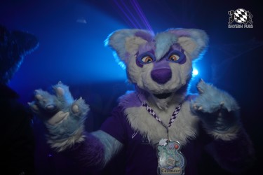 BFD9 0120 von Sidney Kenson